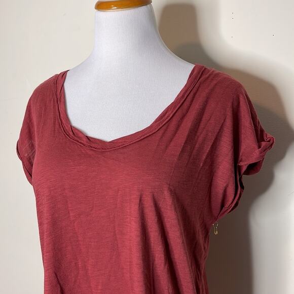 La La Land Creative Co Rust Twist Neck T-Shirt Size Small - Picture 3 of 8